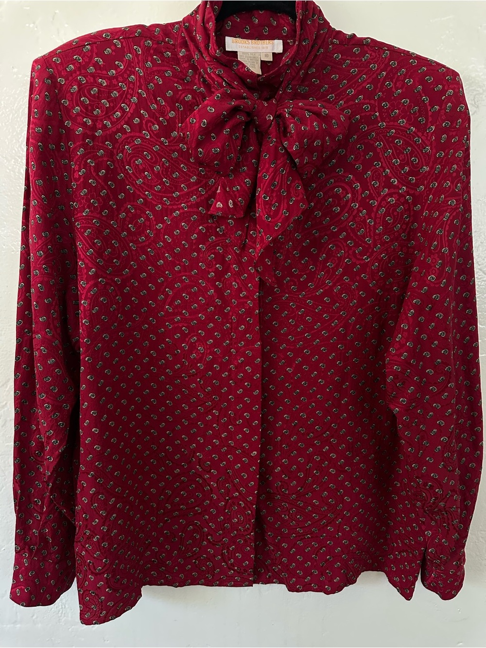 Brooks Brothers Vintage 100% Silk Tie Neck Blouse Burgundy Jacquard Size 10